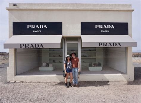 fake prada shop